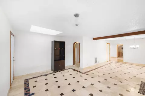 Bath - 3924 Marshall Ave, Carmichael, CA 95608 photo 1 of 8