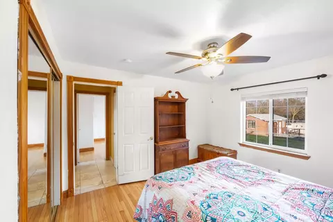 Bedroom - 3924 Marshall Ave, Carmichael, CA 95608 photo 4 of 4