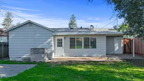 131 Covena Ave, Modesto, CA 95354 photo 31