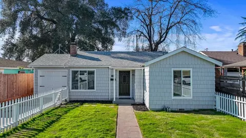 131 Covena Ave, Modesto, CA 95354 photo 4
