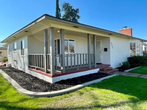 294 E 18th St, Merced, CA 95340 photo 2