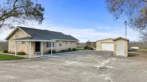 6477 E Veritas Rd, Manteca, CA 95337 photo 8