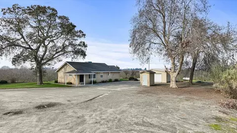 6477 E Veritas Rd, Manteca, CA 95337 photo 3