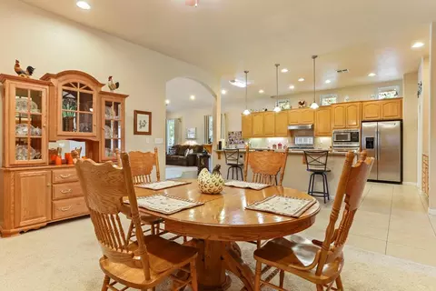 3403 Dewar Ln, Turlock, CA 95382 photo 8