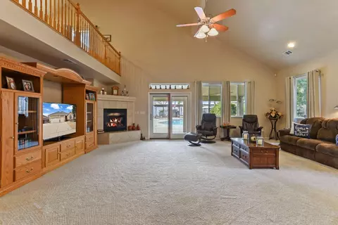 3403 Dewar Ln, Turlock, CA 95382 photo 18