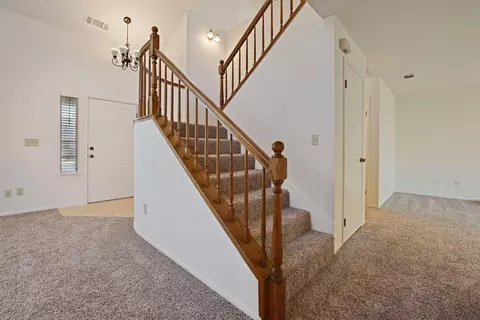 2305 Park Brae Way, Modesto, CA 95358 photo 16