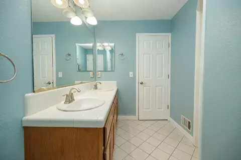 3528 Dry Creek Dr, Modesto, CA 95357 photo 33