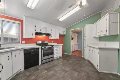 425 20th Century Blvd #C19, Turlock, CA 95380 photo 19