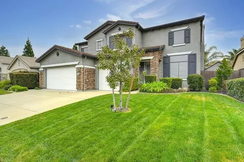 1504 Grovewood Ln, Roseville, CA 95747