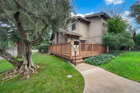 2240 Boyer Dr, Carmichael, CA 95608 photo 1