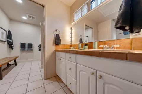 2240 Boyer Dr, Carmichael, CA 95608 photo 28