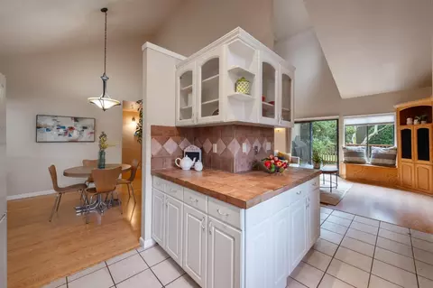 2240 Boyer Dr, Carmichael, CA 95608 photo 18