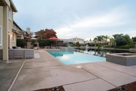 Exterior - 3841 Lakeside Dr, Modesto, CA 95355 photo 8 of 12