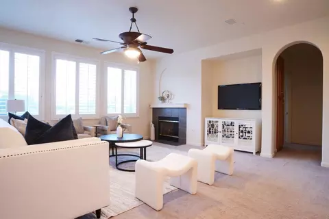Living - 3841 Lakeside Dr, Modesto, CA 95355 photo 4 of 6