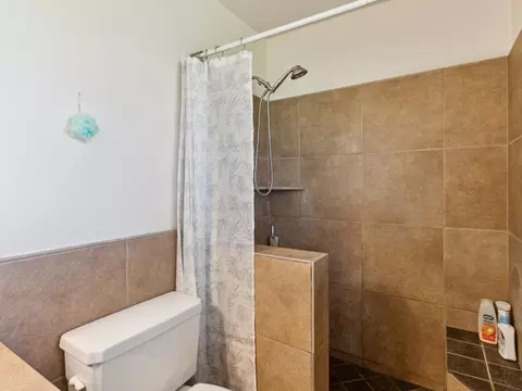 Bath - 1961 Heather Hill Rd, Placerville, CA 95667 photo 5 of 5