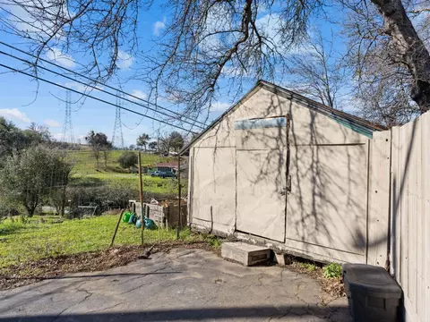 Exterior - 1961 Heather Hill Rd, Placerville, CA 95667 photo 11 of 16
