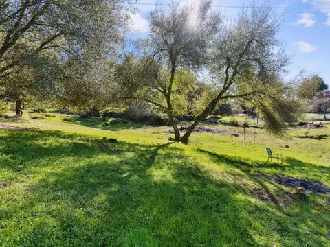 View/Area - 1961 Heather Hill Rd, Placerville, CA 95667 photo 2 of 10