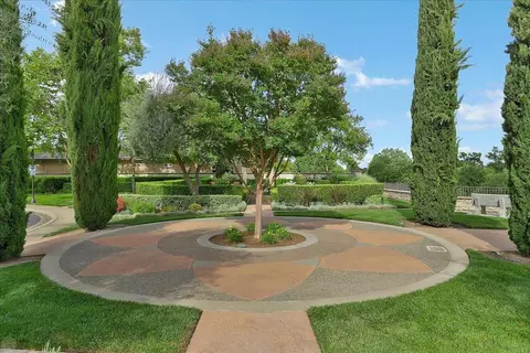 View/Area - 4613 Via Verde Ct, Modesto, CA 95357 photo 2 of 4