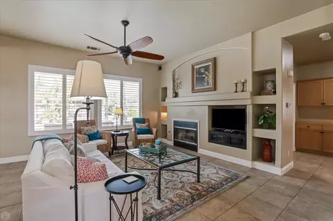 Living - 4613 Via Verde Ct, Modesto, CA 95357 photo 2 of 5