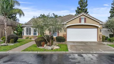 Exterior - 4613 Via Verde Ct, Modesto, CA 95357 photo 4 of 17