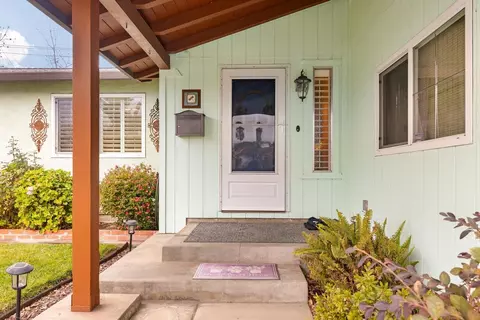 429 W Pardee Ln, Stockton, CA 95207