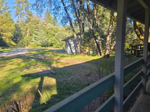 Exterior - 5161 Oak Hill Rd, Placerville, CA 95667 photo 5 of 25