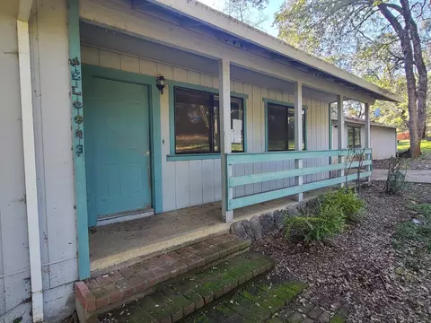Exterior - 5161 Oak Hill Rd, Placerville, CA 95667 photo 4 of 25