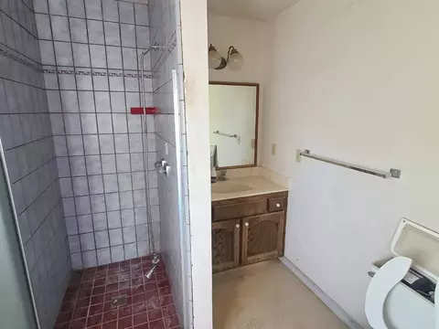 Bath - 5161 Oak Hill Rd, Placerville, CA 95667 photo 1 of 4