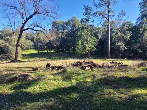 Exterior - 5161 Oak Hill Rd, Placerville, CA 95667 photo 15 of 25