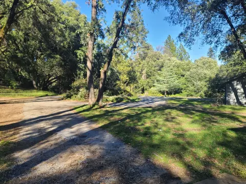 Exterior - 5161 Oak Hill Rd, Placerville, CA 95667 photo 24 of 25