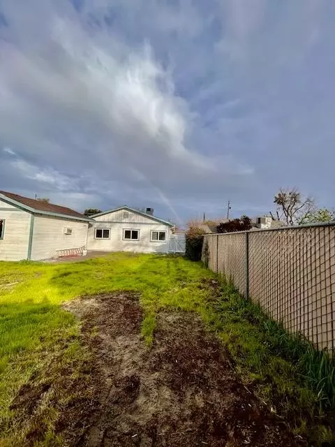 765 Sycamore Ave, Gustine, CA 95322 photo 7