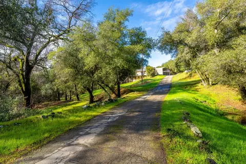 View/Area - 269 Pine Tree Cir, Pilot Hill, CA 95664 photo 4 of 20