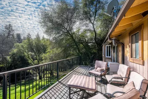 Exterior - 269 Pine Tree Cir, Pilot Hill, CA 95664 photo 5 of 12