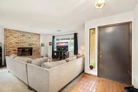 Living - 269 Pine Tree Cir, Pilot Hill, CA 95664 photo 2 of 6