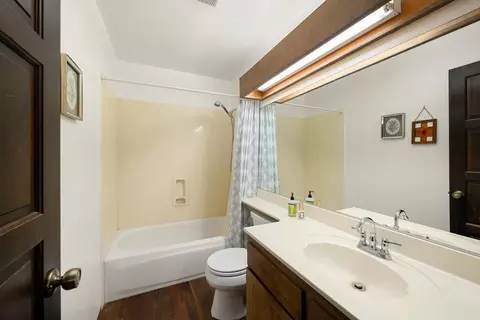 Bath - 269 Pine Tree Cir, Pilot Hill, CA 95664 photo 1 of 2