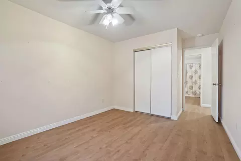 Bedroom - 2294 E Forest Lake Rd, Acampo, CA 95220 photo 4 of 4
