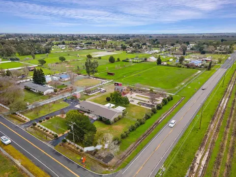 View/Area - 2294 E Forest Lake Rd, Acampo, CA 95220 photo 5 of 11