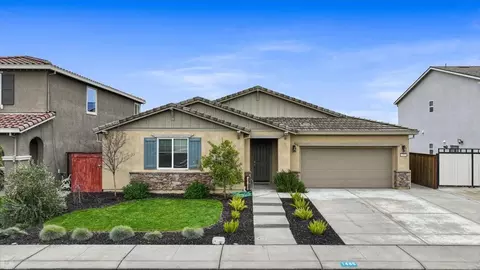 Exterior - 1485 United St, Manteca, CA 95337 photo 1 of 11