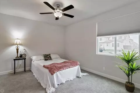 Bedroom - 1485 United St, Manteca, CA 95337 photo 5 of 8