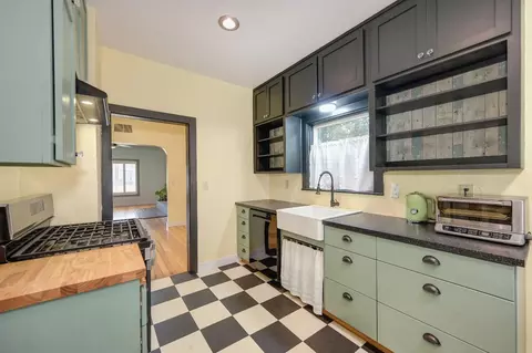 Kitchen - 130 E Spruce St, Gridley, CA 95948 photo 4 of 5
