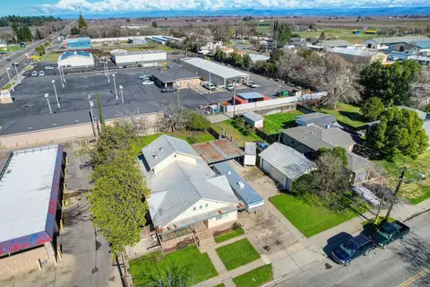 View/Area - 130 E Spruce St, Gridley, CA 95948 photo 3 of 6