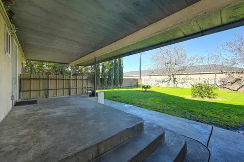Exterior - 130 E Spruce St, Gridley, CA 95948 photo 9 of 28