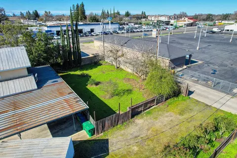 View/Area - 130 E Spruce St, Gridley, CA 95948 photo 1 of 6