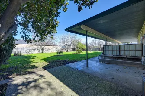 Exterior - 130 E Spruce St, Gridley, CA 95948 photo 11 of 28
