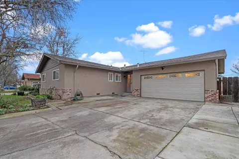 Exterior - 1004 Newkirk Way, Modesto, CA 95355 photo 7 of 14
