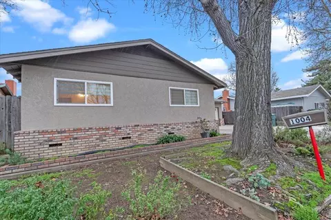 Exterior - 1004 Newkirk Way, Modesto, CA 95355 photo 8 of 14