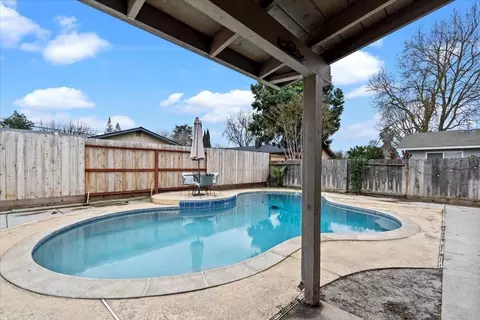 1004 Newkirk Way, Modesto, CA 95355 photo 1