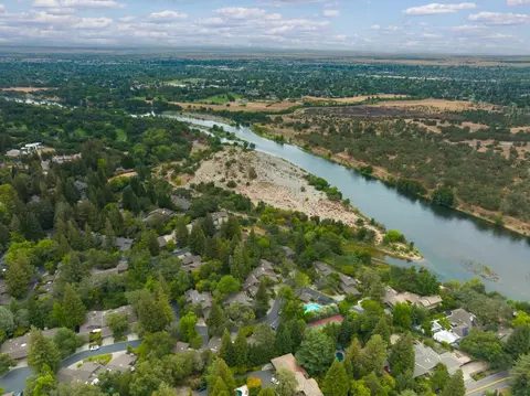 View/Area - 64 Covered Bridge Rd, Carmichael, CA 95608 photo 9 of 10
