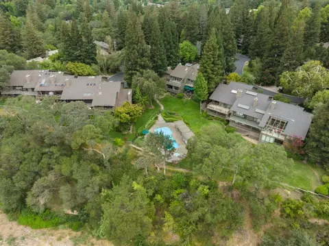 View/Area - 64 Covered Bridge Rd, Carmichael, CA 95608 photo 10 of 10