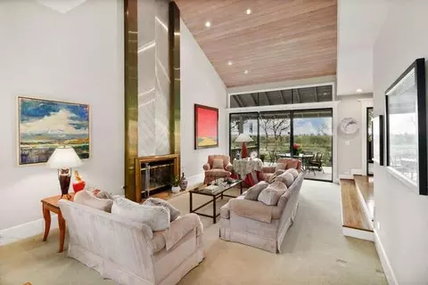 Living - 64 Covered Bridge Rd, Carmichael, CA 95608 photo 2 of 8